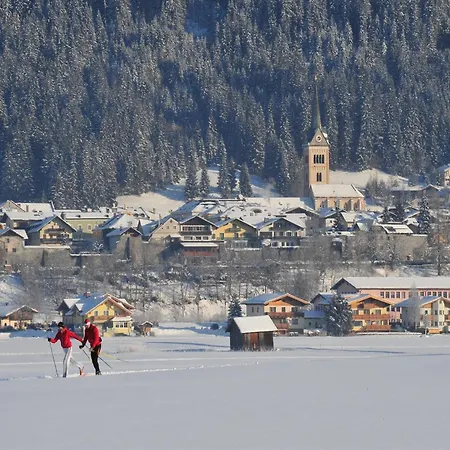 In Near Obertauern Skiing Untertauern