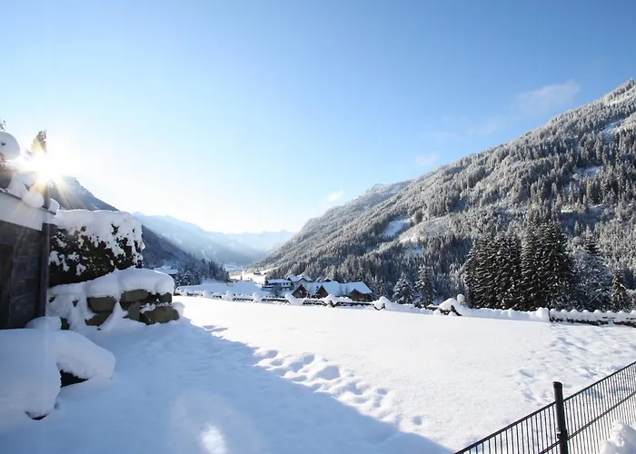 In Near Obertauern Skiing *