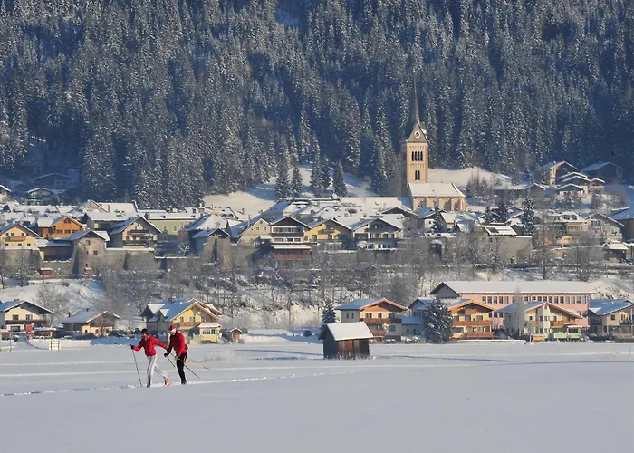 In Near Obertauern Skiing ウンタータウエルン
